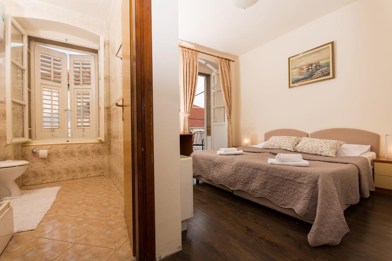 Rooms Villa Liza Trogir Buitenkant foto